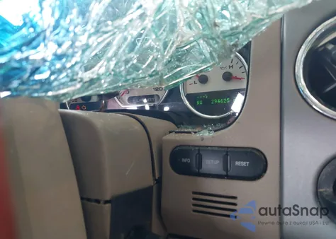 2006 Ford F-150 Lariat/Xlt z USA, uszkodzony, nr VIN 1FTPW12V76FA95142